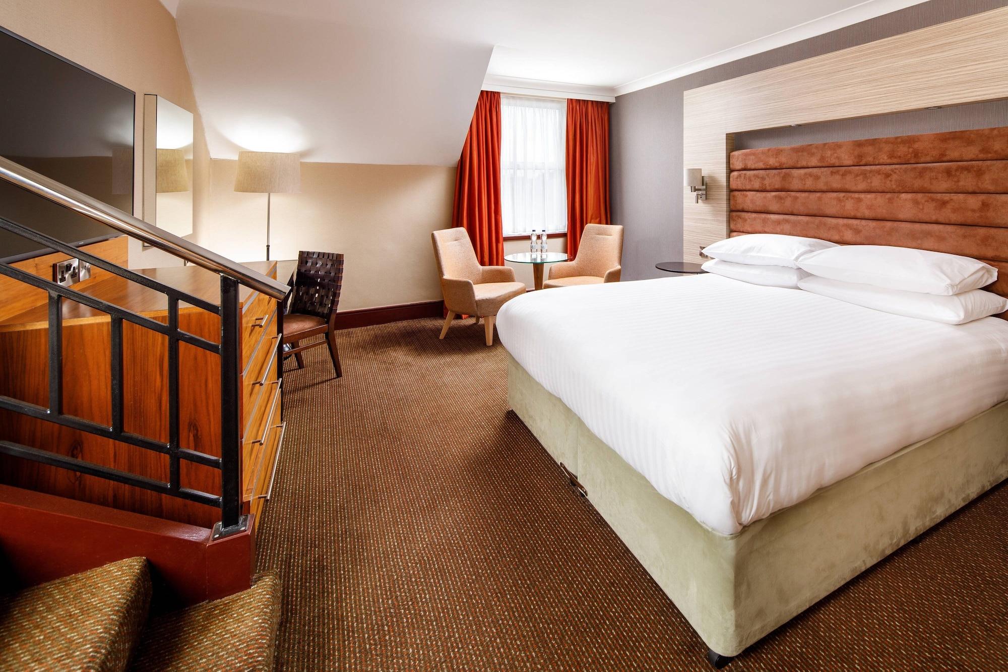 Delta Hotels By Marriott Cheltenham Chase Esterno foto