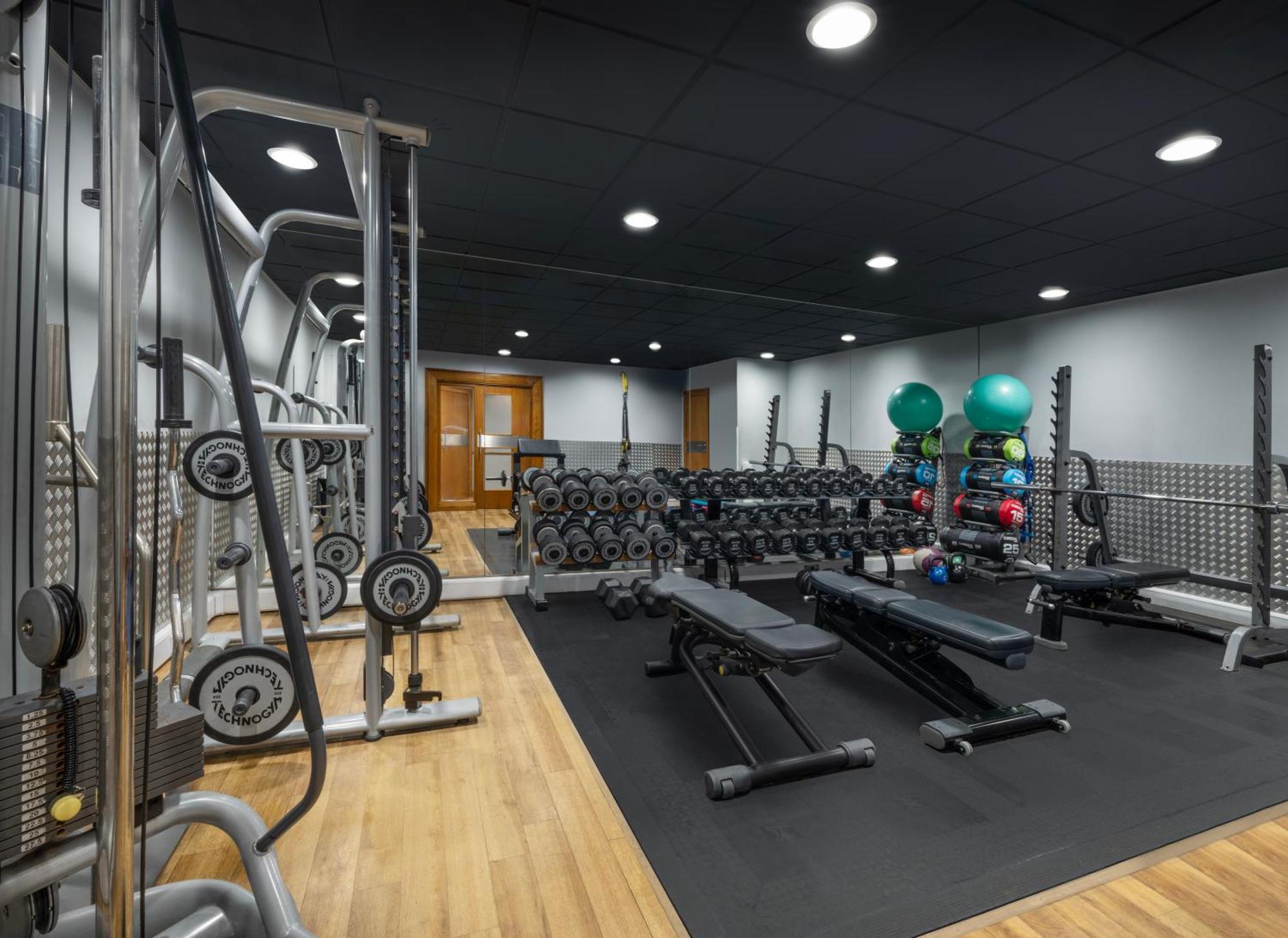 Delta Hotels By Marriott Cheltenham Chase Esterno foto