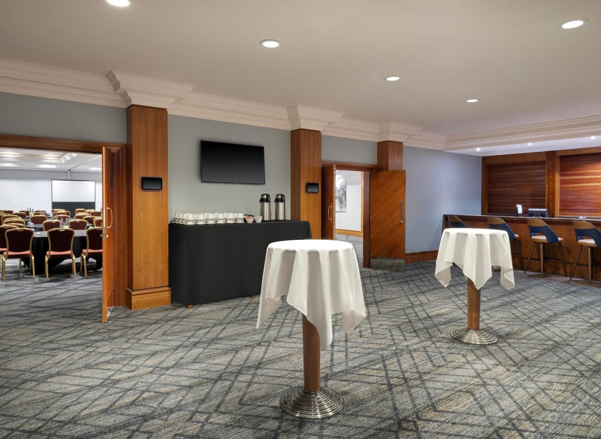 Delta Hotels By Marriott Cheltenham Chase Esterno foto